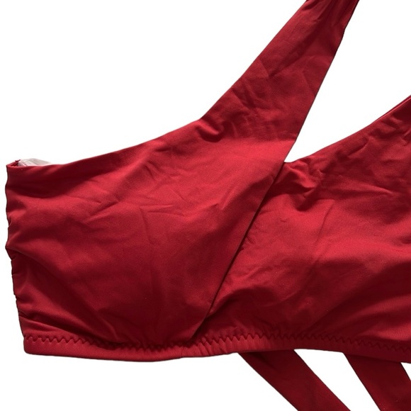 Becca Sadie One Shoulder Bikini Top - Picture 6 of 13